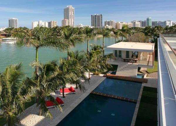 Arquitetura e Decoração de casa em Miami - vista de cima da casa