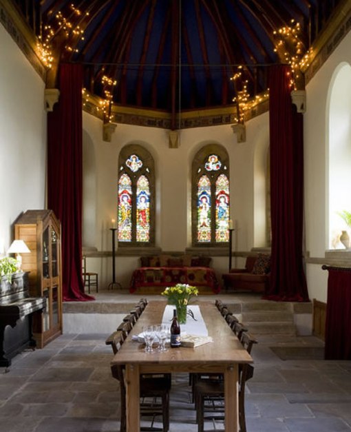 Arquitetura e decoração de casa em igreja - Decoração de sala de  jantar